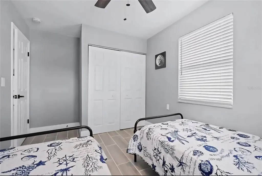 1004 N Betty Lane Clearwater FL 33755