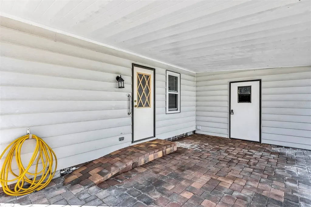 1404 Plantation Drive Lady Lake FL 32159