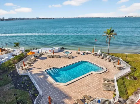 6210 Sun Boulevard St Petersburg FL 33715