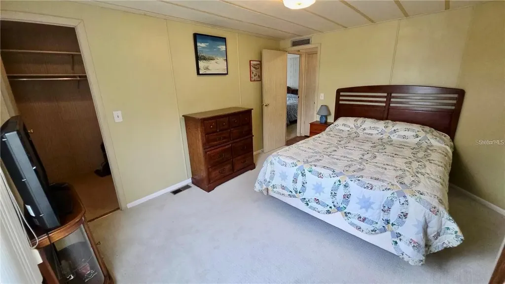 252 Pinewood Drive Eustis FL 32726