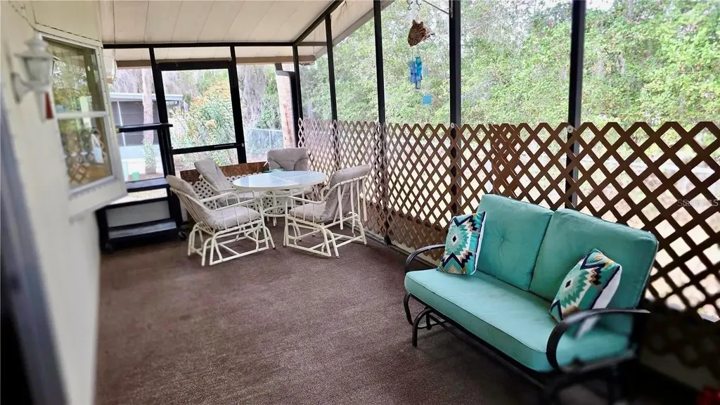 252 Pinewood Drive Eustis FL 32726