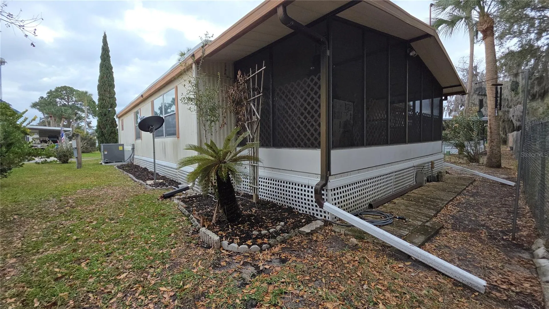 252 Pinewood Drive Eustis FL 32726