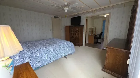 252 Pinewood Drive Eustis FL 32726