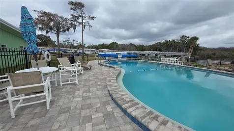 252 Pinewood Drive Eustis FL 32726