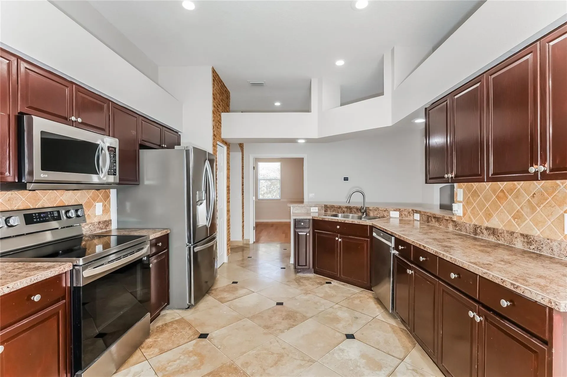 13809 Ogakor Drive Riverview FL 33579
