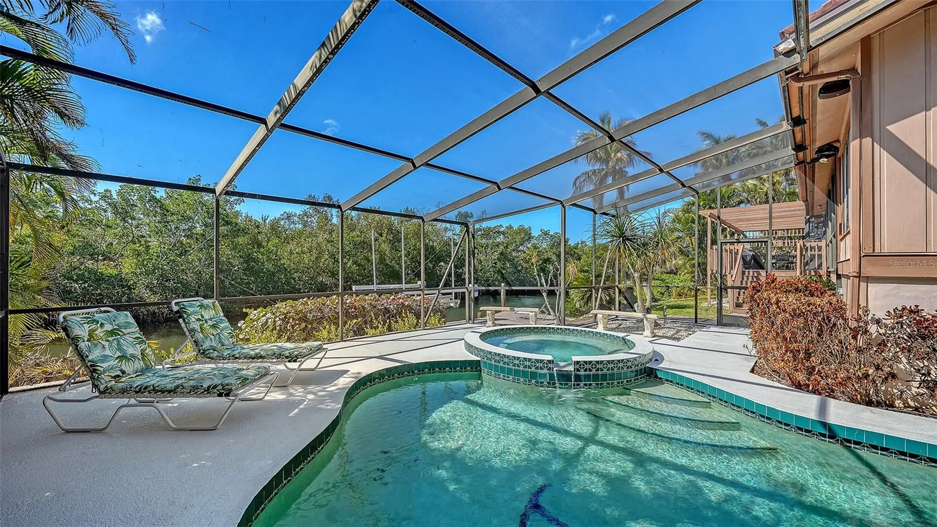 3131 Bayou Sound Longboat Key FL 34228