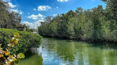3131 Bayou Sound Longboat Key FL 34228