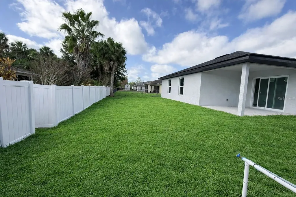 1288 Nackman Road North Port FL 34288
