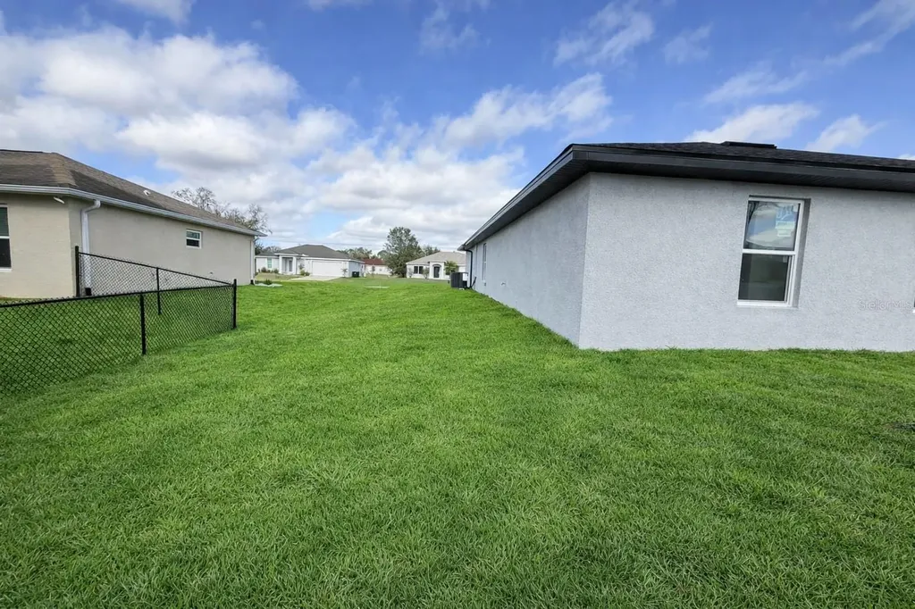 1288 Nackman Road North Port FL 34288