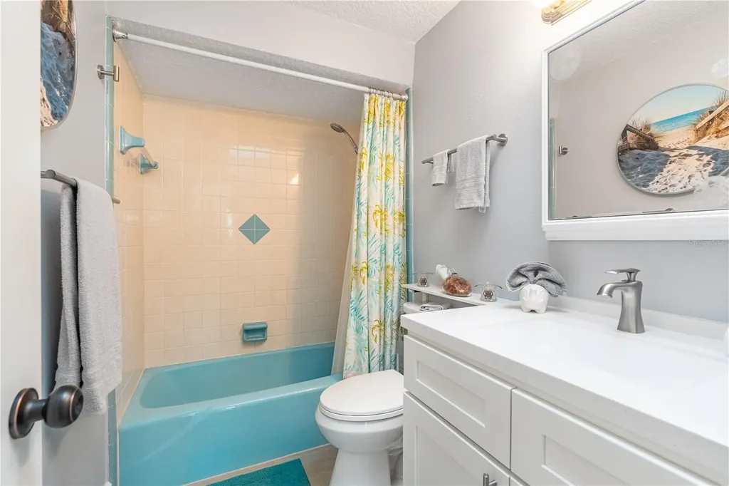 2005 Oriole Lane South Daytona FL 32119