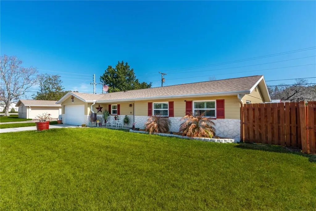 2005 Oriole Lane South Daytona FL 32119
