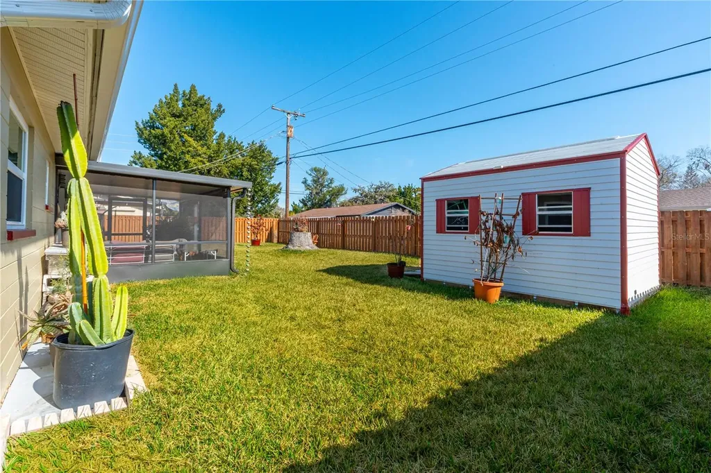 2005 Oriole Lane South Daytona FL 32119