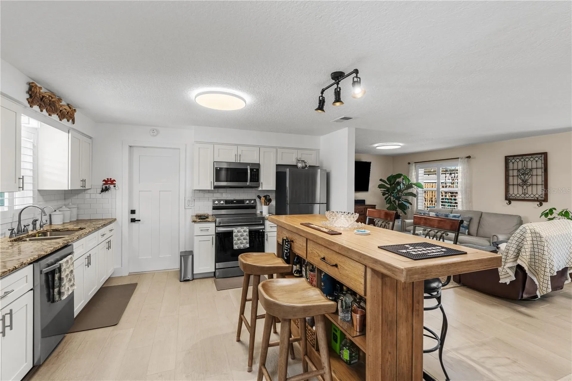 2005 Oriole Lane South Daytona FL 32119