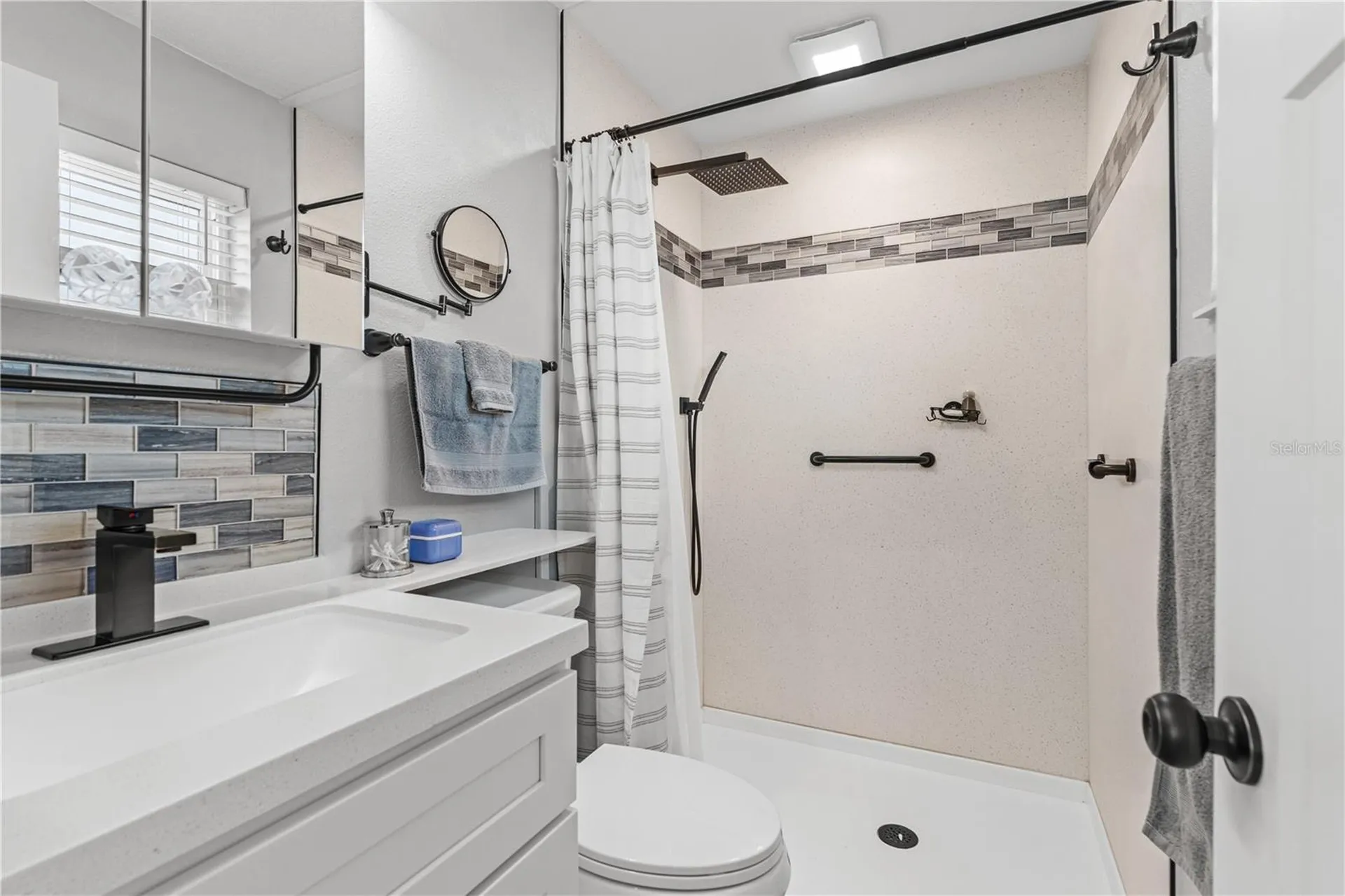 2005 Oriole Lane South Daytona FL 32119