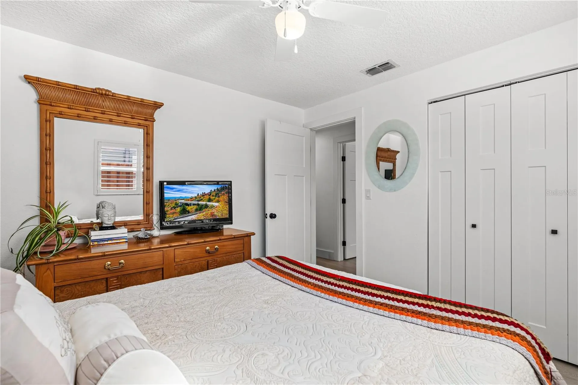 2005 Oriole Lane South Daytona FL 32119