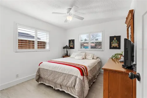 2005 Oriole Lane South Daytona FL 32119