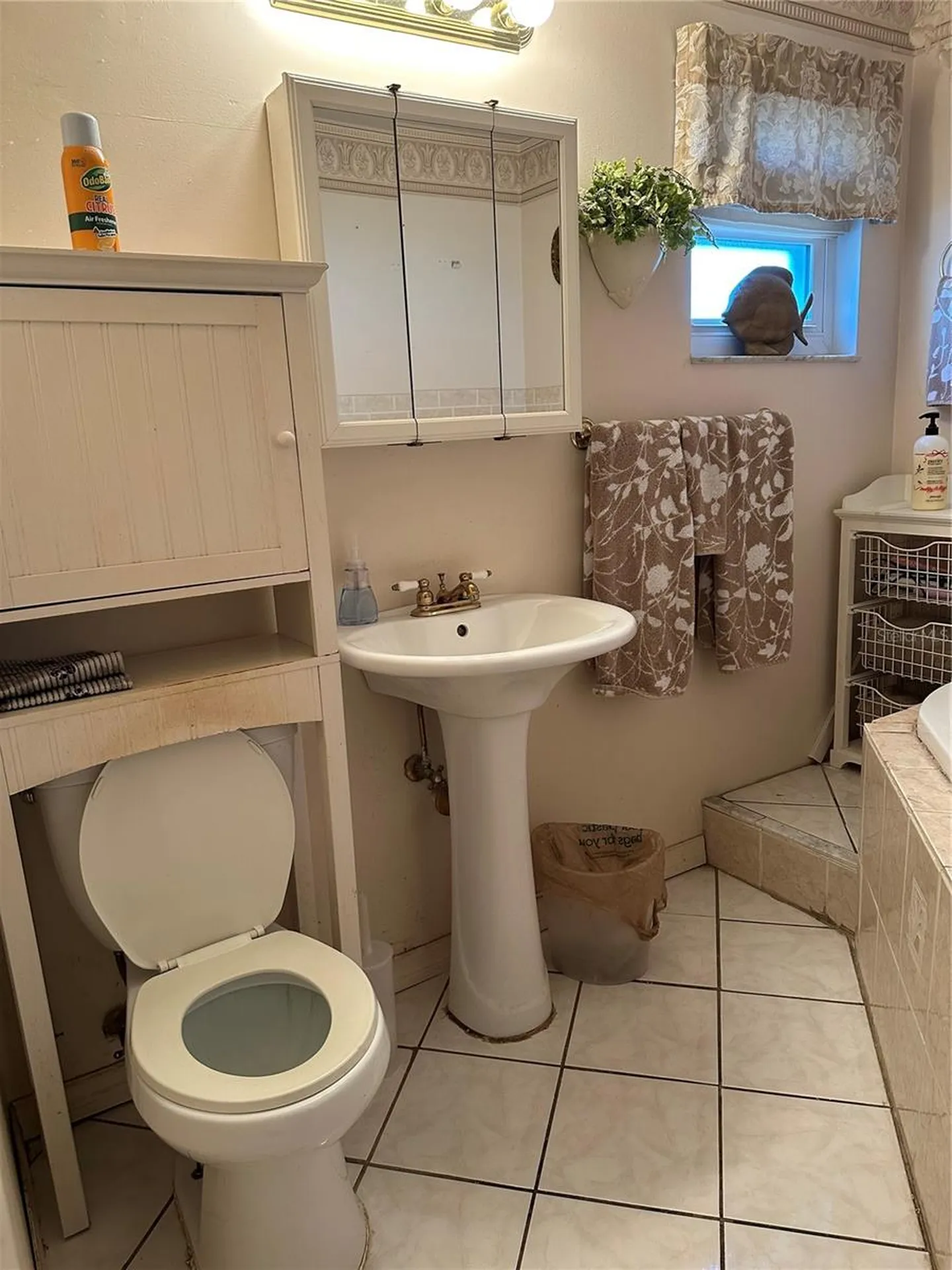 1427 Amy Circle Spring Hill FL 34606