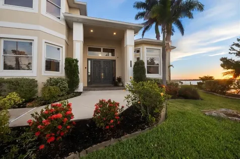 12438 Prather Avenue Port Charlotte FL 33981