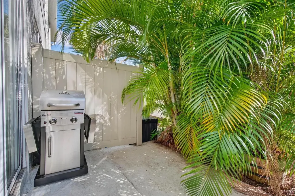 4634 67th Avenue N Pinellas Park FL 33781