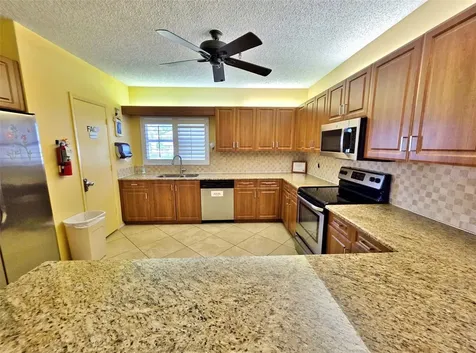 4570 Pinebrook Circle Bradenton FL 34209
