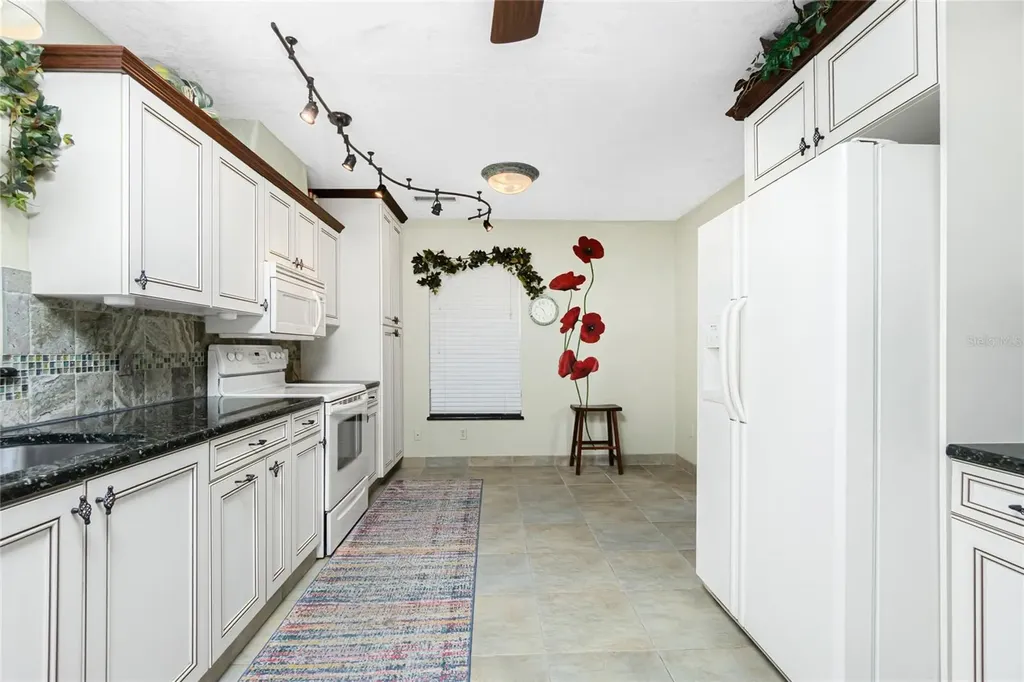 11409 SW Courtney Drive Lake Suzy FL 34269