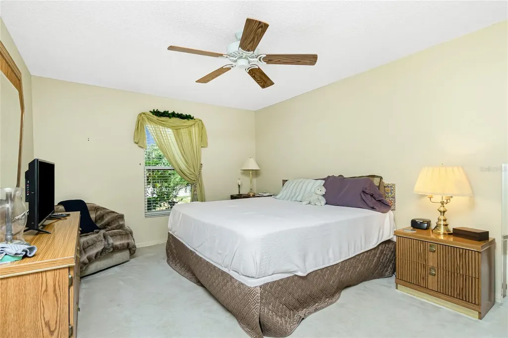 11409 SW Courtney Drive Lake Suzy FL 34269