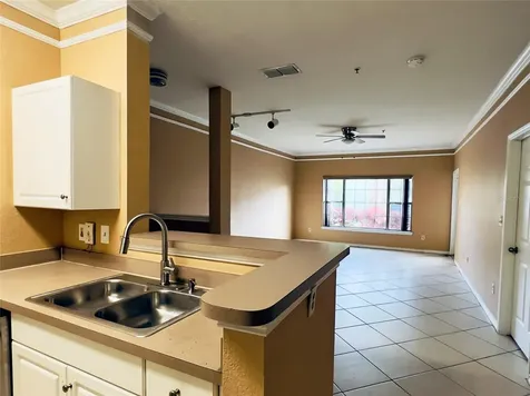4309 Bayside Village Drive Tampa FL 33615