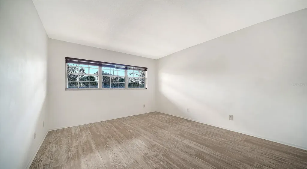 7880 Palm Aire Lane Sarasota FL 34243