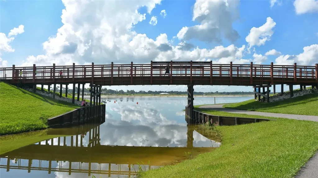 7880 Palm Aire Lane Sarasota FL 34243