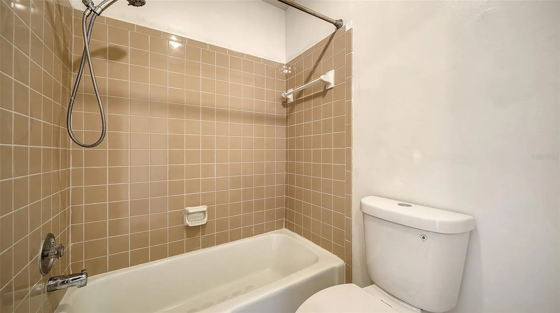 7880 Palm Aire Lane Sarasota FL 34243