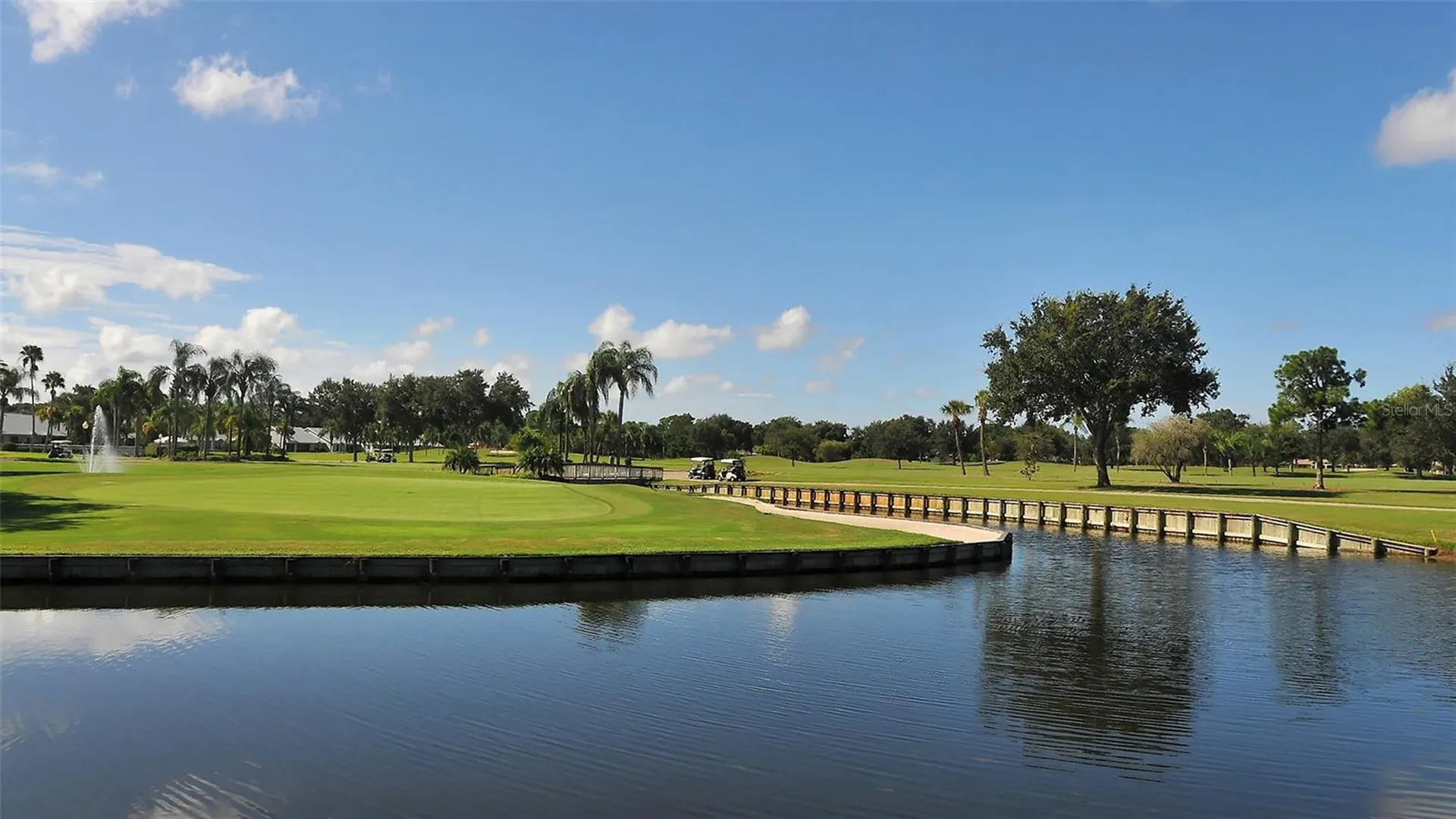 7880 Palm Aire Lane Sarasota FL 34243