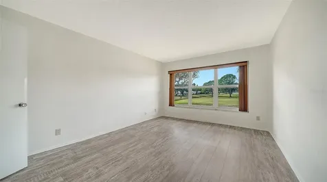 7880 Palm Aire Lane Sarasota FL 34243