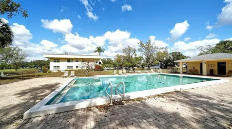 7880 Palm Aire Lane Sarasota FL 34243
