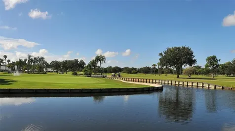 7880 Palm Aire Lane Sarasota FL 34243
