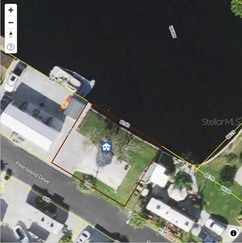 1305 Pine Island Drive N St Cloud FL 34771