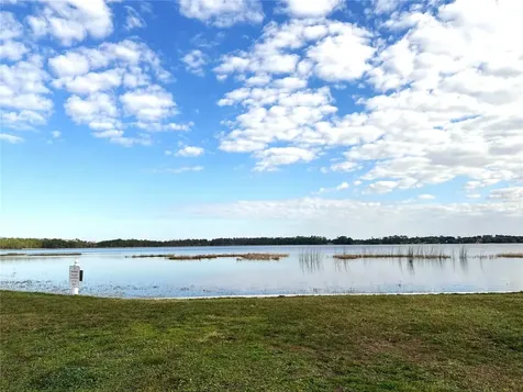 1305 Pine Island Drive N St Cloud FL 34771