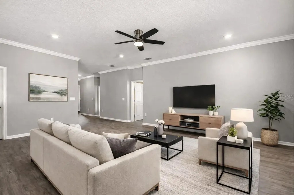 411 Lily Lane Davenport FL 33837