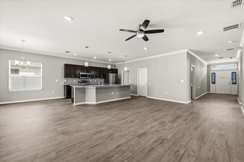 411 Lily Lane Davenport FL 33837