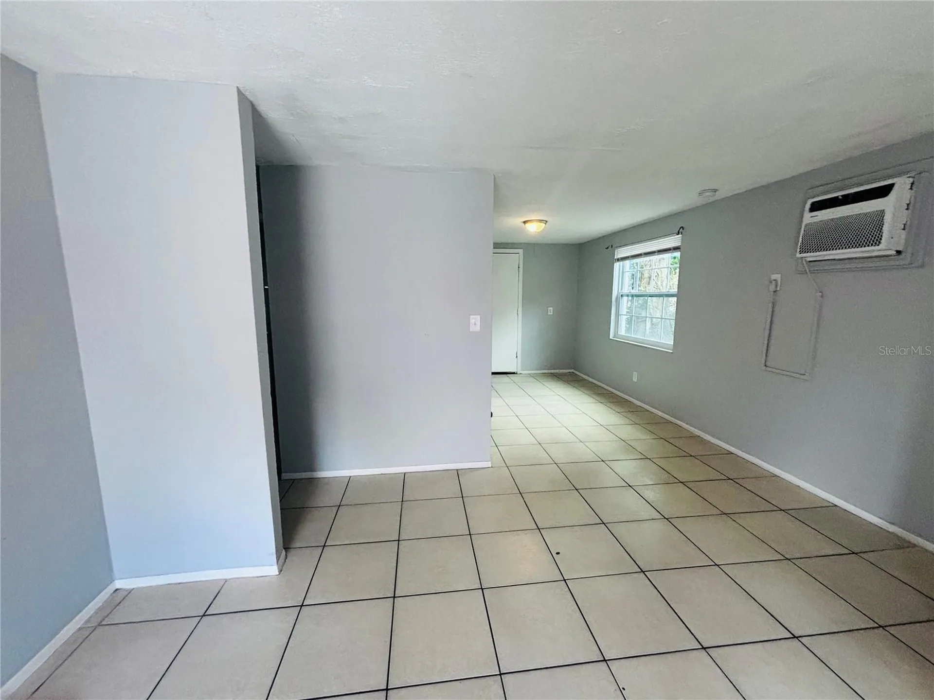 11733 N 12th Street Tampa FL 33612