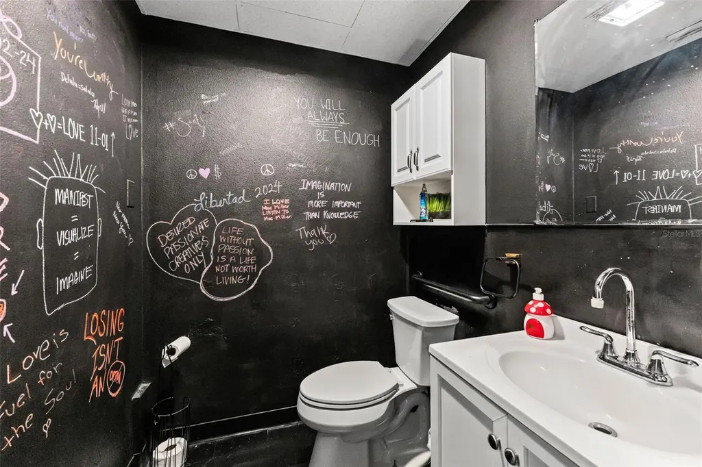 3007 W Cypress Street Tampa FL 33609