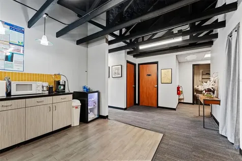 3007 W Cypress Street Tampa FL 33609