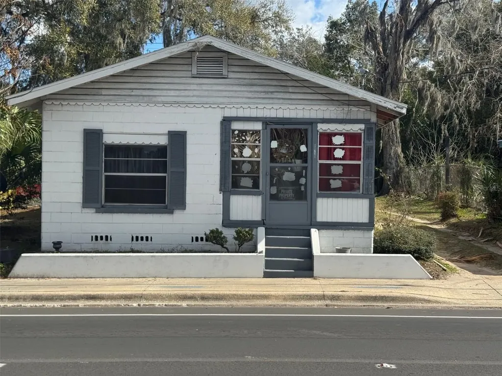 11751 N Williams Street Dunnellon FL 34432