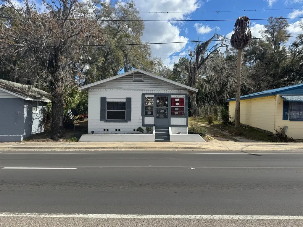 11751 N Williams Street Dunnellon FL 34432