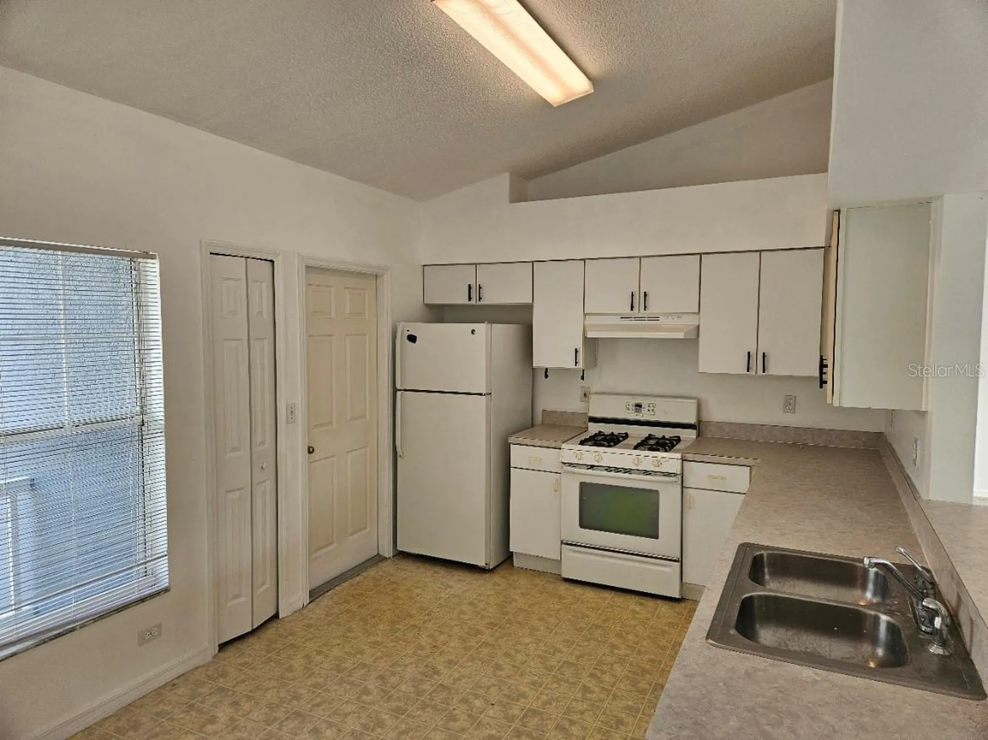 12112 Goldenstar Lane Clermont FL 34711