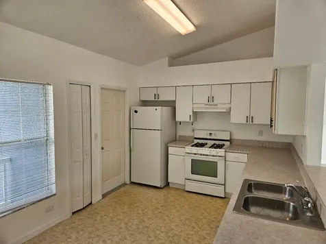 12112 Goldenstar Lane Clermont FL 34711