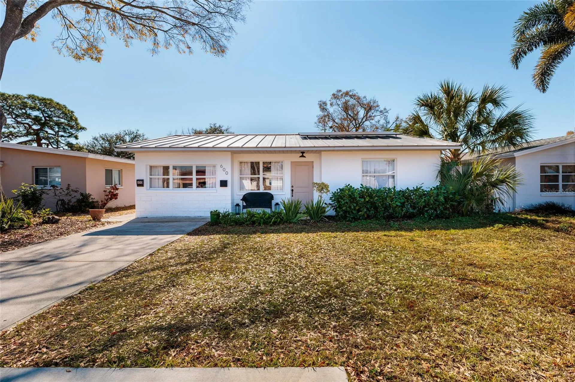 600 74th Avenue N St Petersburg FL 33702