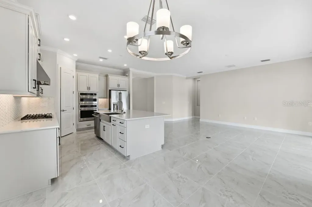 10280 Silent Night Lane Sarasota FL 34241