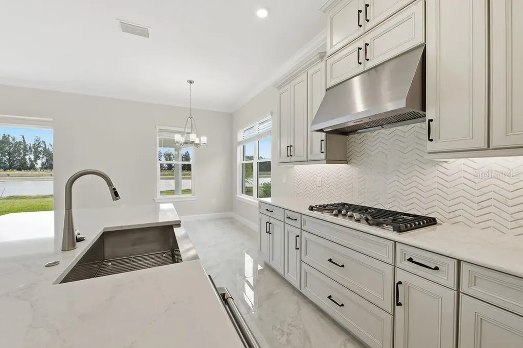 10280 Silent Night Lane Sarasota FL 34241