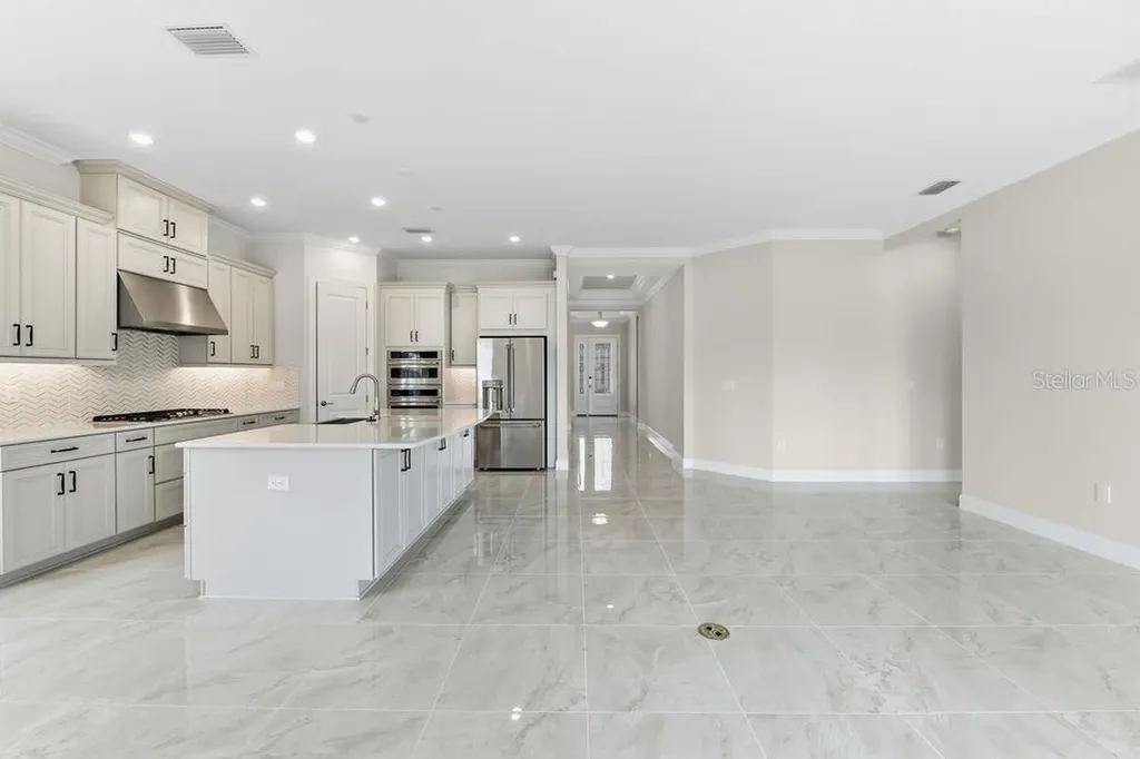 10280 Silent Night Lane Sarasota FL 34241
