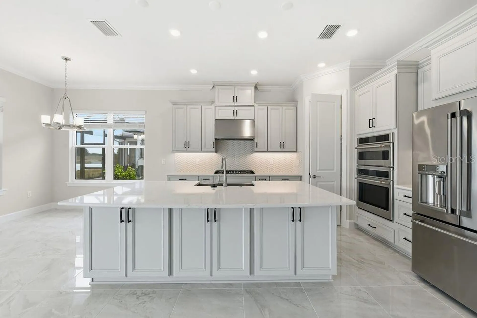 10280 Silent Night Lane Sarasota FL 34241